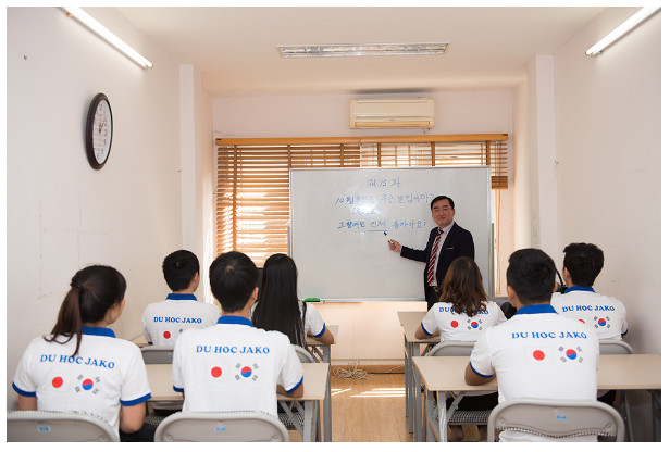 Khóa học tiếng Hàn tại trung tâm cung cấp lộ trình học rõ ràng